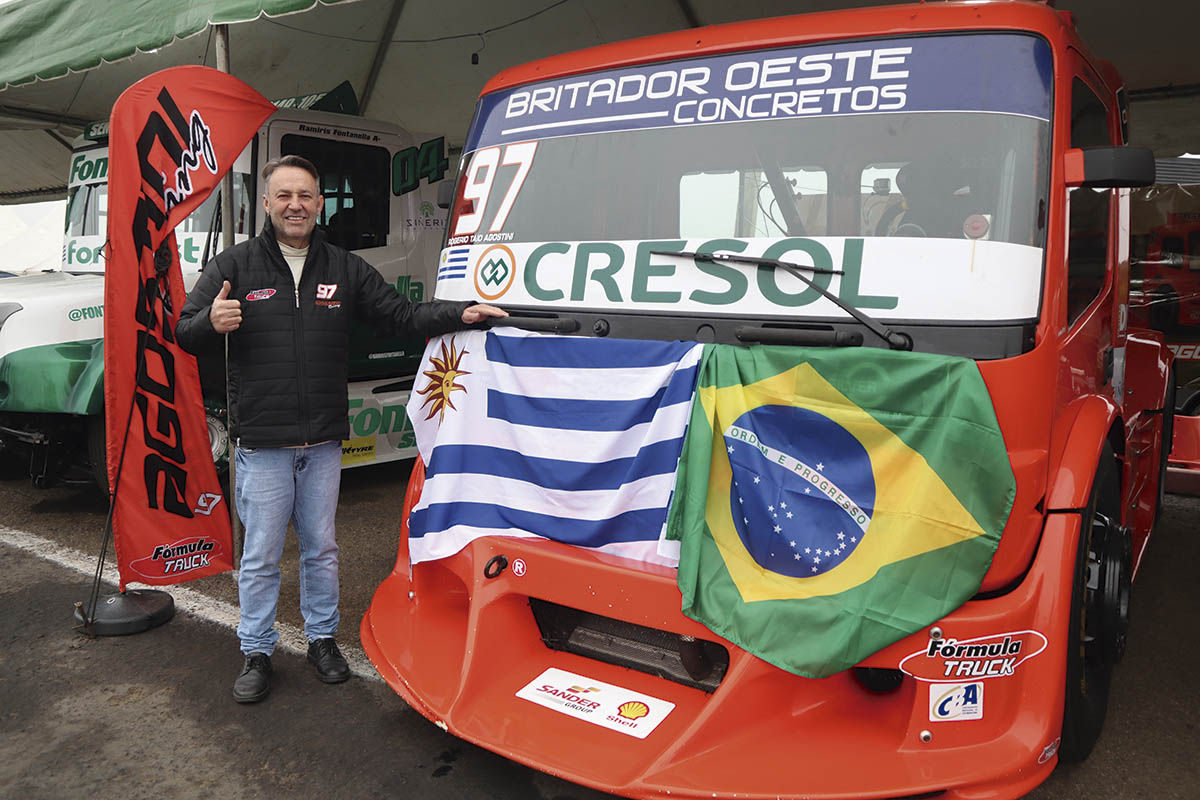 Rogerio_Tao_Agostini_corredor_Formula_Truck.jpg