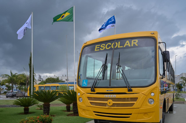 IVECO BUS amplía el acceso a la educación en Brasil con la entrega de un nuevo lote de unidades para el programa Caminho da Escola IVECO BUS amplía el acceso a la educación en Brasil con la entrega de un nuevo lote de unidades para el programa Caminho da Escola