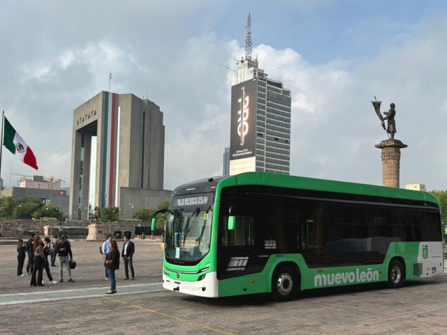 Marcopolo México inicia entrega de 45 autobuses Attivi 100% eléctricos