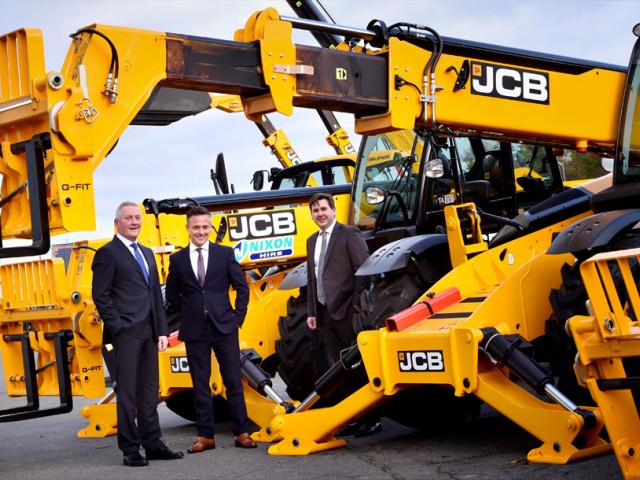 JCB celebra sus 40 años de producción de Manipuladores Telescópicos con una orden masiva