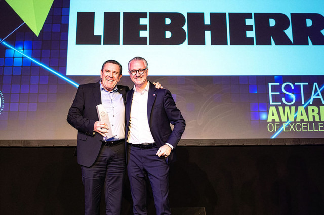 Liebherr gana premios ESTA en las categorías de 'Seguridad' y 'Entrenamiento' Liebherr gana premios ESTA en las categorías de 'Seguridad' y 'Entrenamiento'