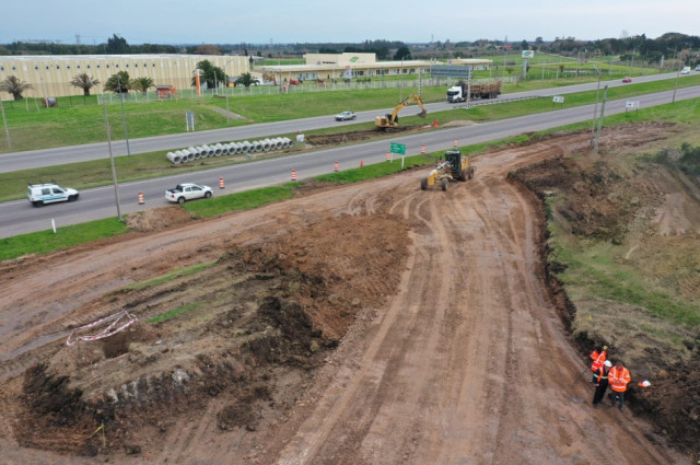 Inició la construcción de intercambiador en rutas 5 y 102 Inició la construcción de intercambiador en rutas 5 y 102
