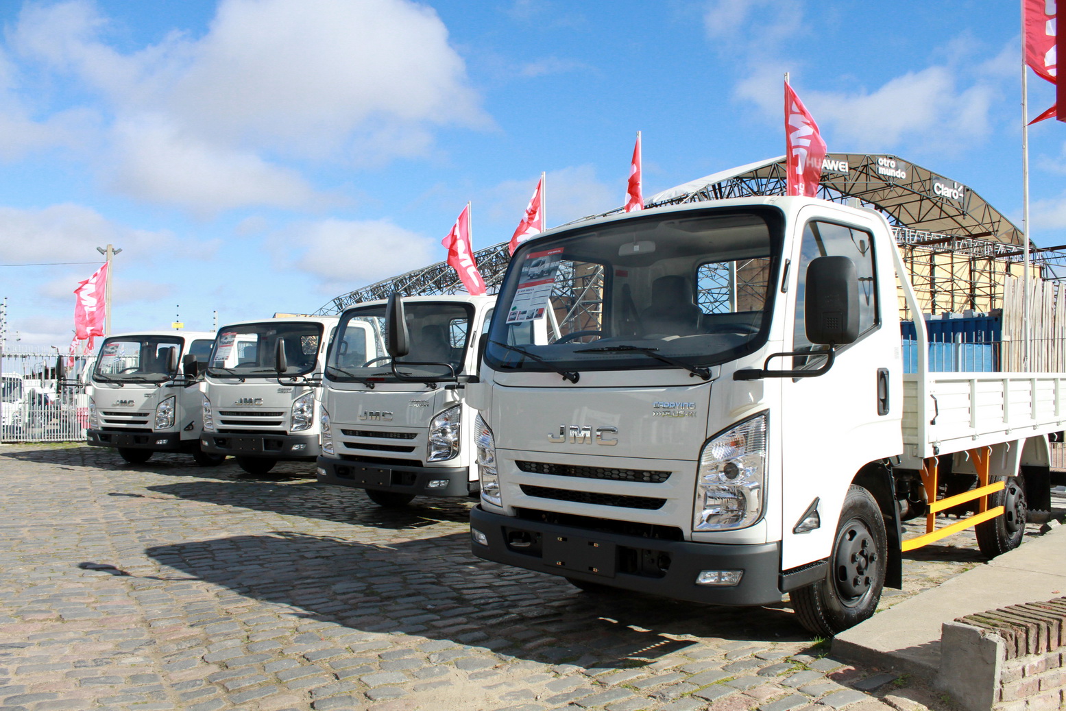 JMC presentó su nueva línea de camiones N720