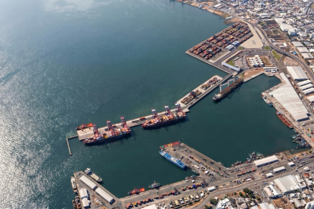 Neltume Ports impulsa proyecto portuario por US$900 millones en Montevideo Neltume Ports impulsa proyecto portuario por US$900 millones en Montevideo
