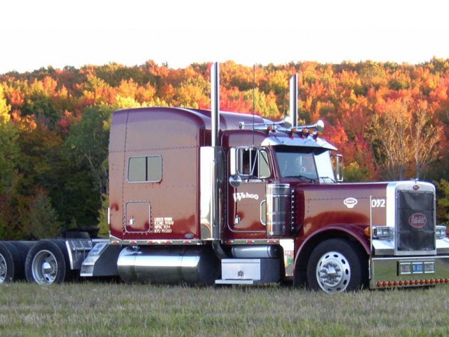 Peterbilt_y_los_anos_2