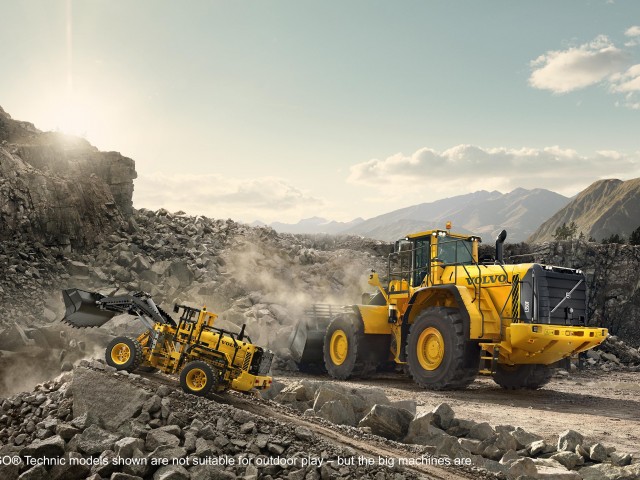 Volvo_Construction_Equipment