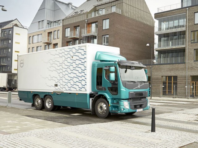 Volvo_FE_4