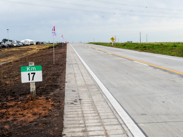 Se inauguraron obras en ruta n.° 25 entre Tres Bocas y Young