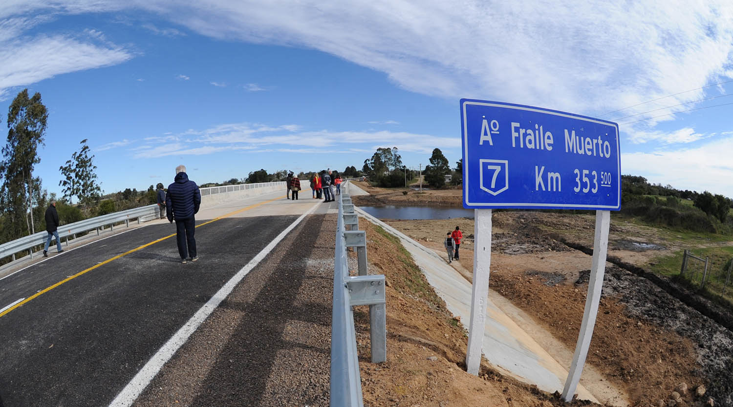 Transporte invirtió 220 millones de pesos en rehabilitación de 21 kilómetros de ruta 7 y puente sobre arroyo Fraile Muerto