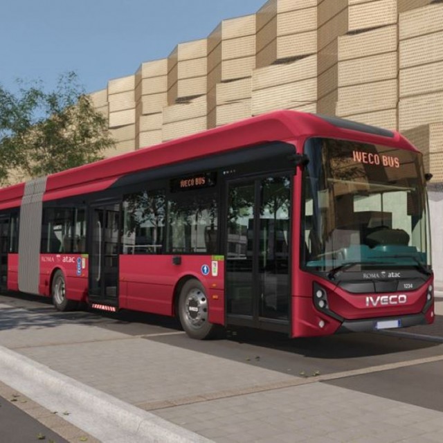 IVECO BUS firma el mayor pedido eléctrico hasta la fecha en Italia para suministrar 411 e-buses a ATAC en Roma