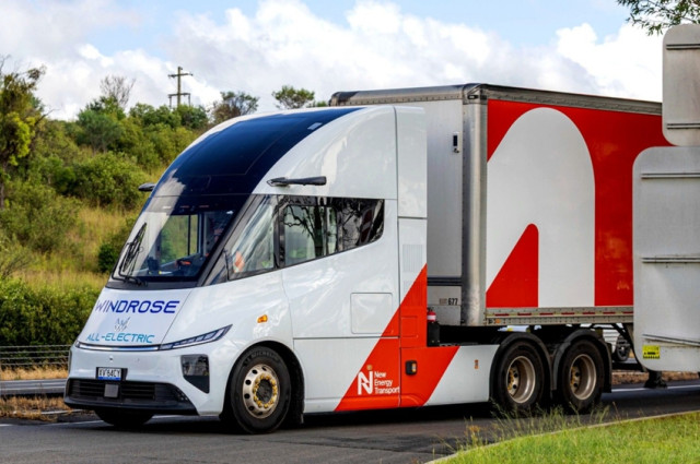 China sorprende al mundo con un camión eléctrico que se recarga en 38 minutos y ofrece 700 km de autonomía China sorprende al mundo con un camión eléctrico que se recarga en 38 minutos y ofrece 700 km de autonomía