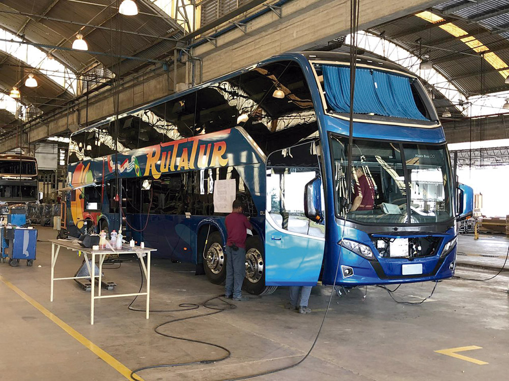 Ómnibus de 15 metros en Uruguay