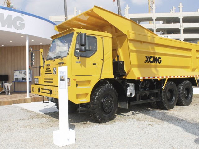 xcmg7_MT_Expo2015